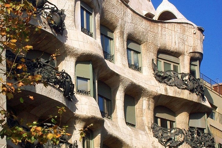 spain-barcelona-casa-mila