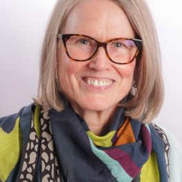 Julia-Challinor_New-photo2019-263x263